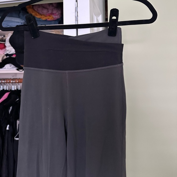 Lululemon Throwback Astro Pant - Picture 4 of 6